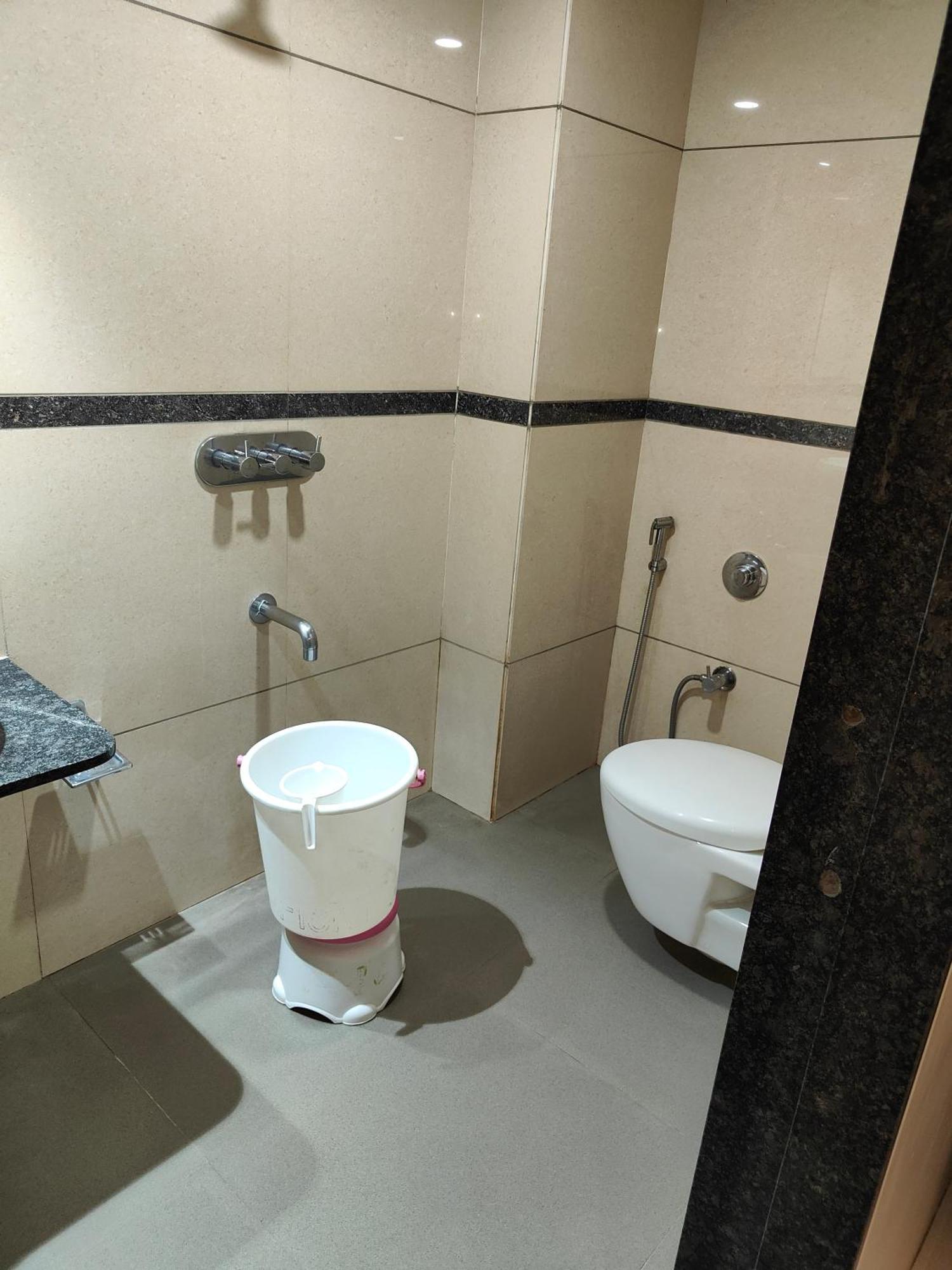 Hotel Sahyog & Rooms Surat Dış mekan fotoğraf