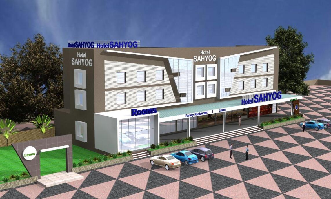 Hotel Sahyog & Rooms Surat Dış mekan fotoğraf